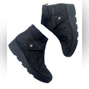 Eileen Fisher Suede Ankle Boots